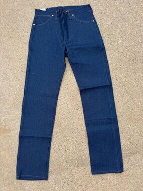Wrangler dark wash Cowboy Cut Jeans men’s 33x36 NWT